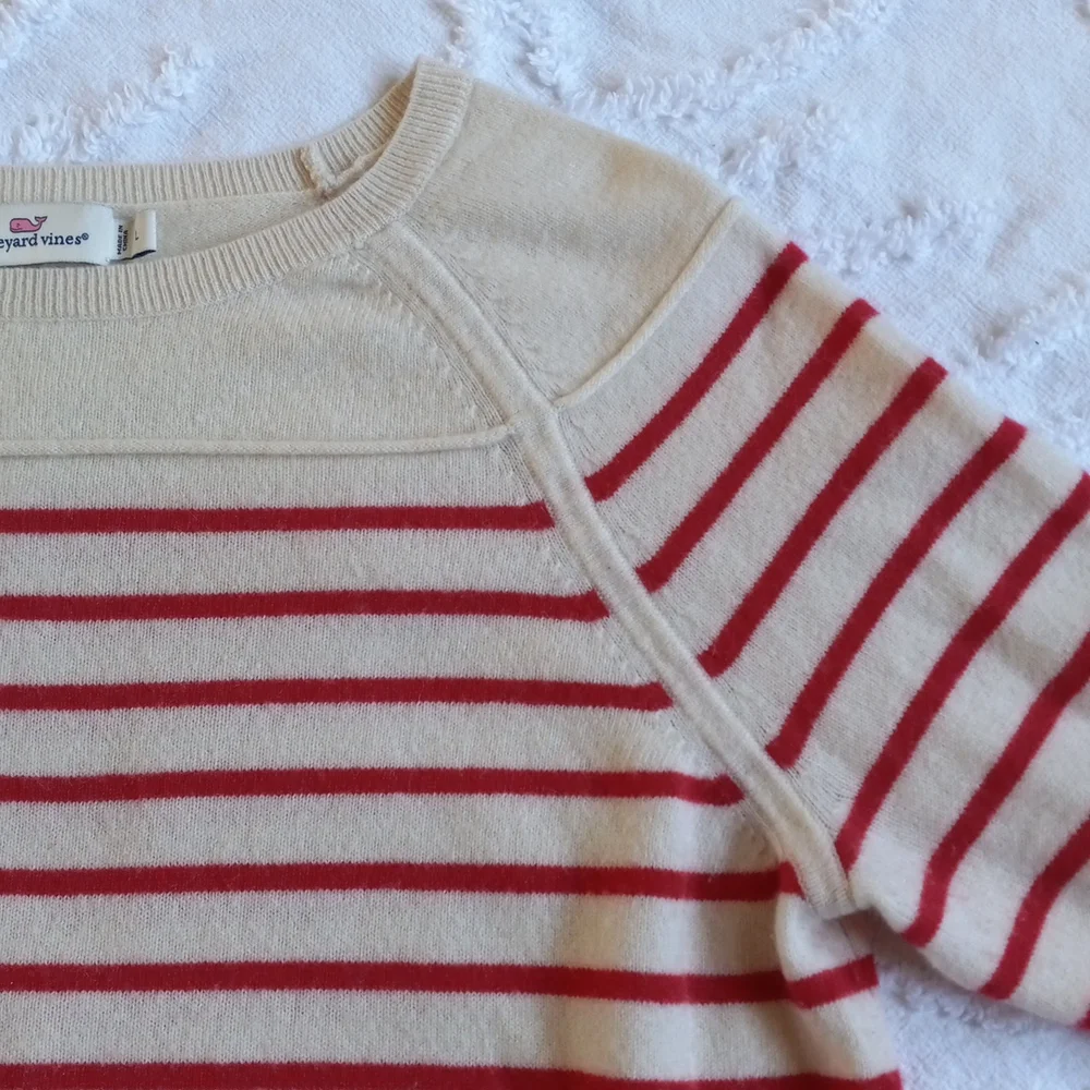 Vineyard Vines Cream and Red Striped Sweater - Picture 3 of 7